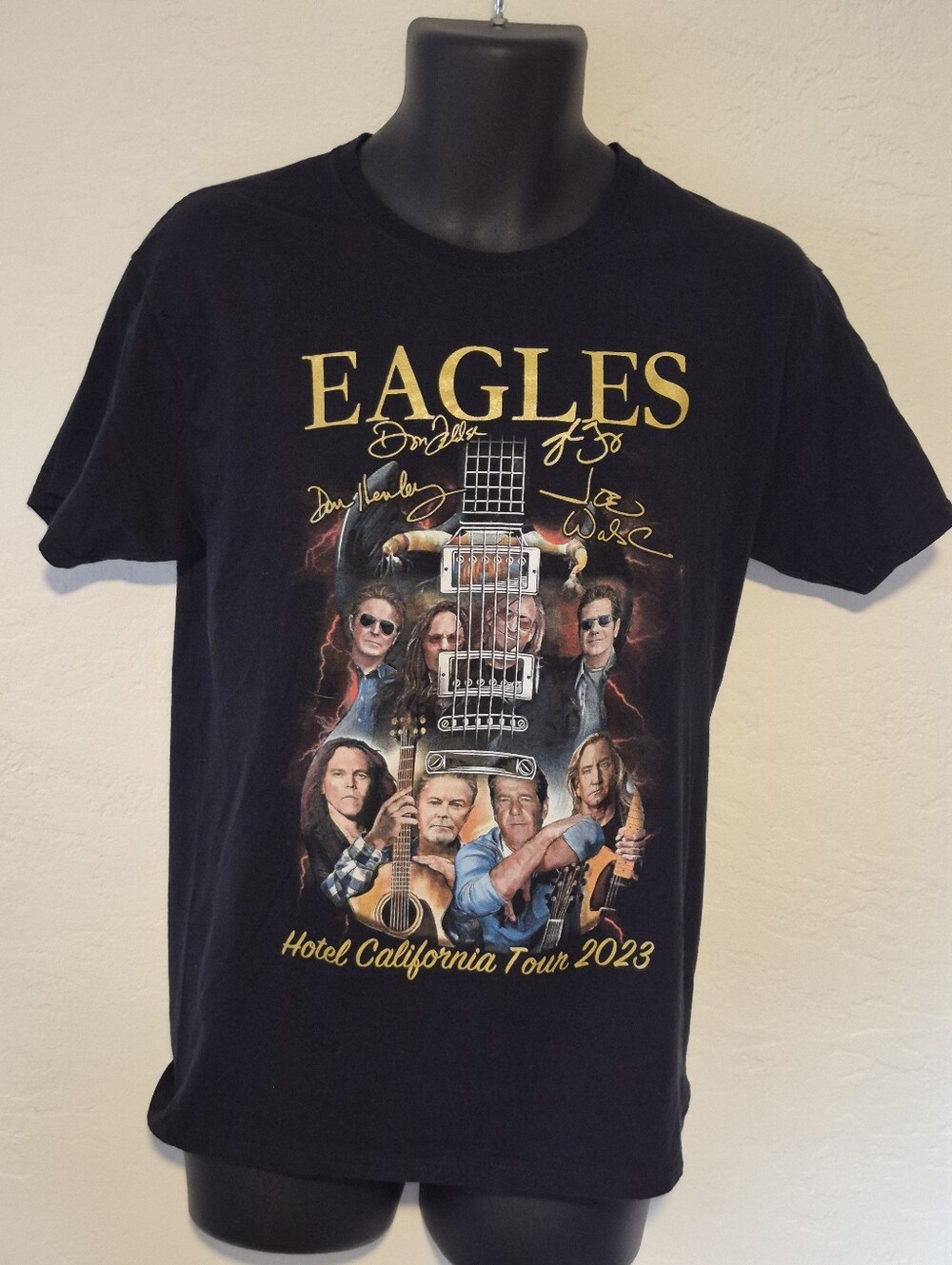 Eagles Concert Tee Medium